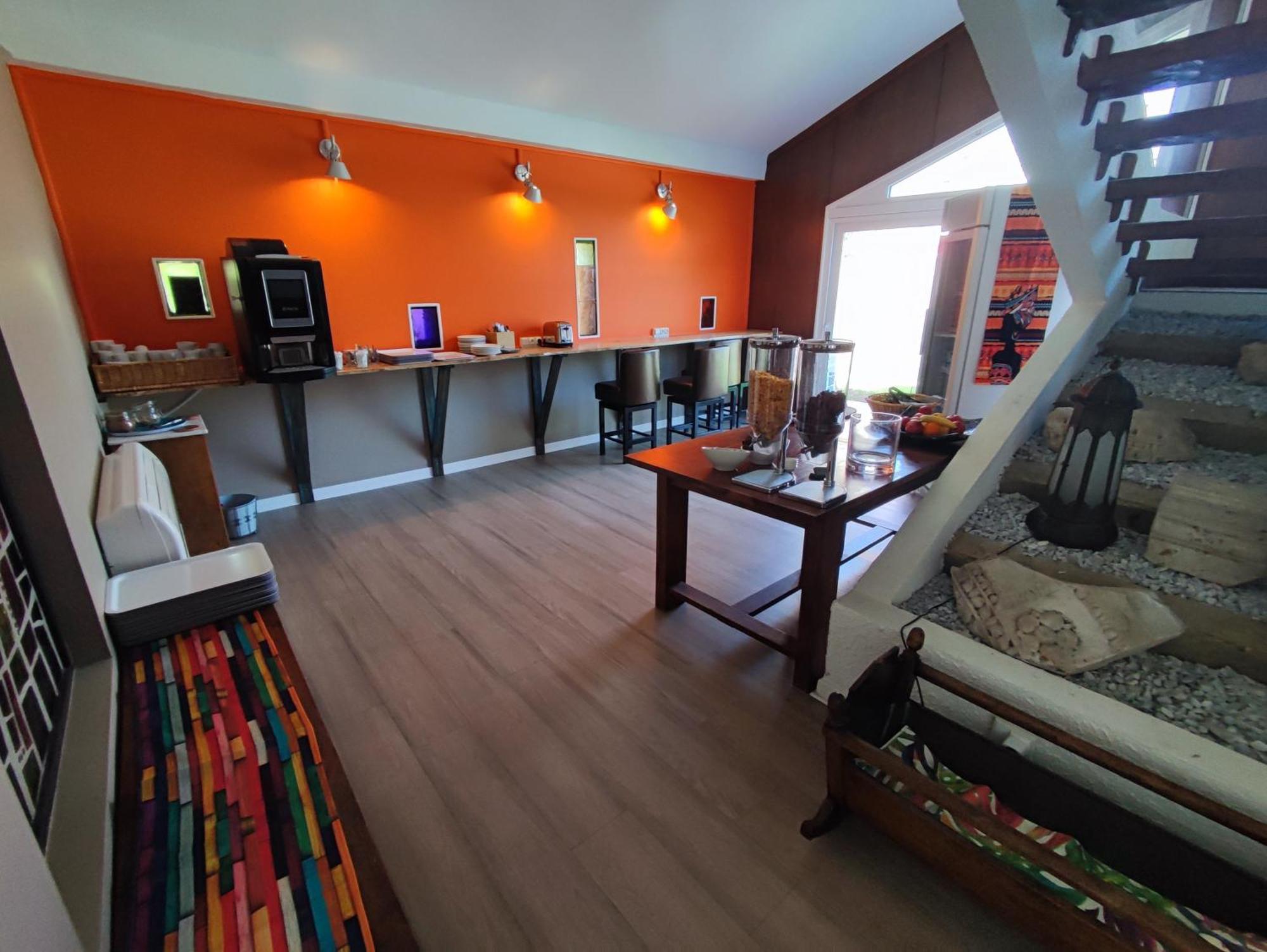 Moodz Hotel Vienne Pont-Eveque Экстерьер фото