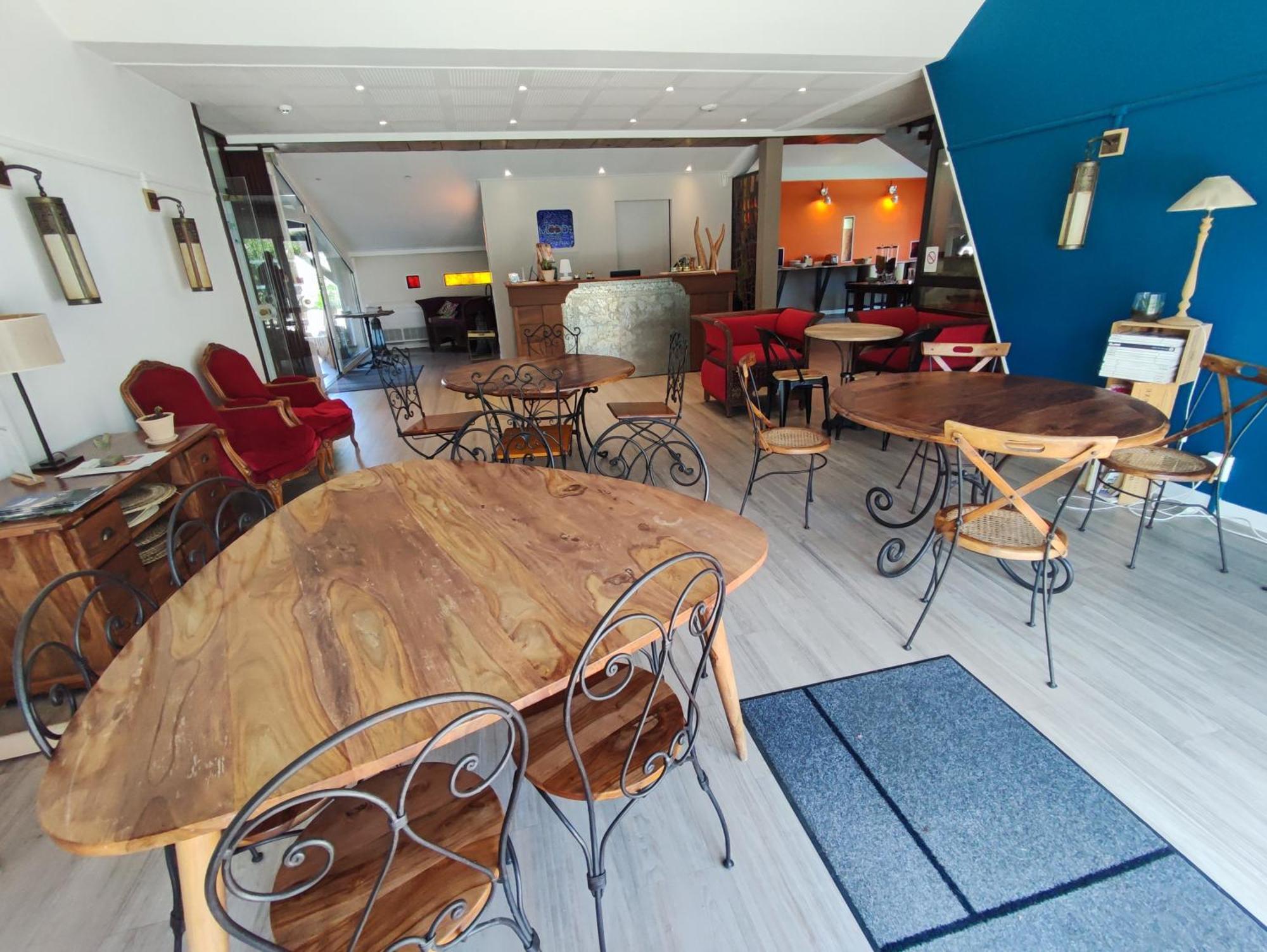 Moodz Hotel Vienne Pont-Eveque Экстерьер фото