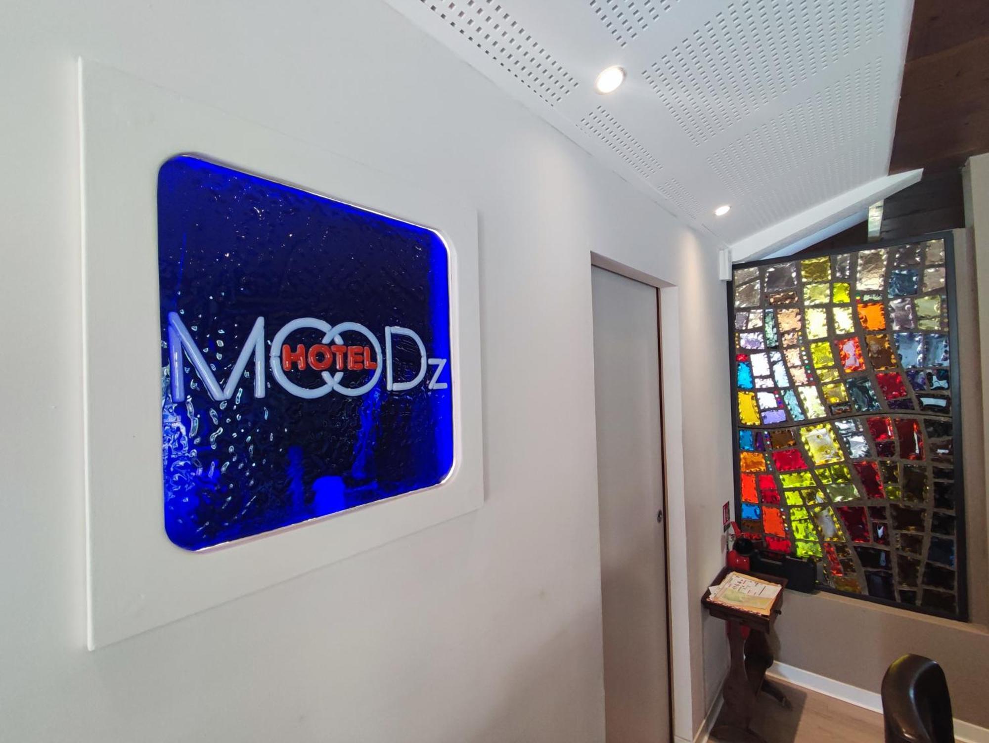 Moodz Hotel Vienne Pont-Eveque Экстерьер фото