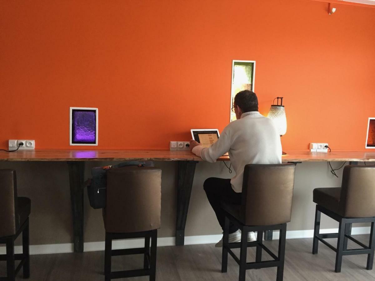 Moodz Hotel Vienne Pont-Eveque Экстерьер фото